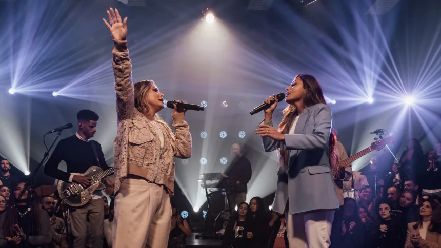 Mari Borges e Aline Barros - Jesus Cristo Basta / Foto: Divulgação