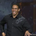 PASTOR PEDE QUE SOLTEIROS NÃO ENTREM NO CASAMENTO SÓ PORQUE QUEREM SER FELIZES / Foto: Reprodução - YouTube