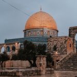 Ataque em Gaza mata duas mulheres cristãs, refugiados enfrentam tempos difíceis. O pedido de paz na região ecoa após mais uma tragédia. Foto: Representativa.