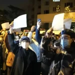 Críticos alegam violações dos direitos humanos e da liberdade religiosa no ''Livro Branco'' publicado pela China. Captura de tela: YouTube/CBC News/ The National