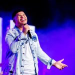 Recentemente, Paulo Neto emocionou seus fãs e seguidores ao lançar seu mais recente projeto, o EP "Volta, Filho Meu". Foto: Divulgação.