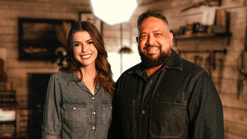 Rachel Novaes e Fernandinho juntos para o single "Mil Motivos" / Foto: Divulgação