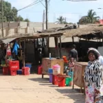 Violência extremista mostra a perseguição em Moçambique, onde ataques têm causado mortes, deslocamento em massa e fechamento de escolas. Foto: Portas Abertas.