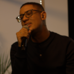 A próxima canção selecionada para integrar o CGM Covers é “Estou Contigo”, lançada em 2012 como uma das faixas do álbum “Essência”. Foto: Divulgação.