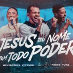 “Como um trovão, sua voz é poderosa”, assim inicia o louvor “Jesus Teu Nome Tem Poder”, do Ministério Atitude. Foto: Divulgação.