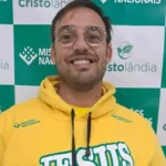 Ex-viciado em drogas, espanhol encontra esperança no Brasil, é restaurado por Cristo e hoje atua como pastor e missionário da Cristolândia. Foto: Reprodução/Junta de Missões Nacionais