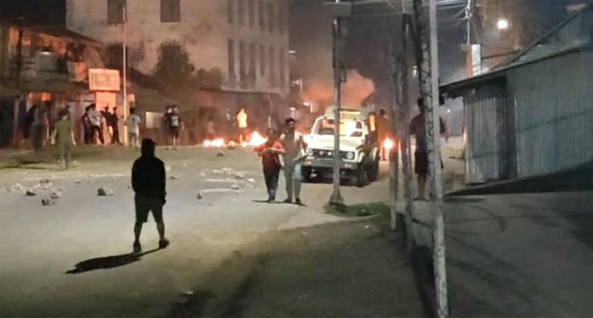 Cristãos em Manipur sofrem perseguição após conflitos étnicos. Jovem relata fuga, dor e como a fé a sustentou em meio ao caos. Foto: Portas Abertas.