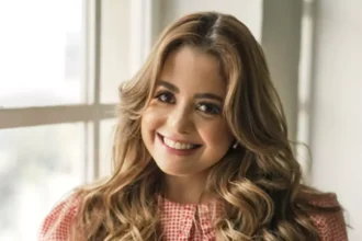 A cantora Bekah Costa lançou recentemente a canção inédita “Maanaim”, que integra seu novo projeto em fase de lançamento. Foto: Divulgação.