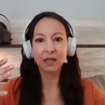 Ex-Nova Era compartilhou em um episódio do podcast No Longer Nomads como aceitou Jesus após uma experiência sobrenatural com Jesus. Foto: Reprodução/YouTube/No Longer Nomads
