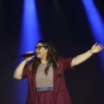 Midian Lima lança a versão ao vivo de “Não Pare”, trazendo uma interpretação intensa que inspira perseverança e fé em Deus. Foto: Divulgação.