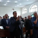 Avivamento no Cazaquistão: sonhos com Jesus têm levado uigures a se converterem em vilarejos remotos, impulsionando igrejas domésticas. Foto: Reprodução/CBN News.