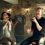 Esther Durán e Chris Durán em dueto no single "Desejável", uma canção sobre a busca por intimidade com Deus. Foto: Divulgação.