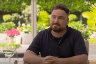 Ex-Nova Era compartilha como deixou o ocultismo e encontrou libertação após encontrar e repreender demônio em seu quarto. Foto: Reprodução/Revive/Hour of Power NL