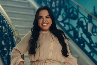 Cassiane lança o single “Tem Milagre” com clipe especial, trazendo mensagem de fé e esperança em mais uma fase marcante de sua carreira. Foto: Divulgação.