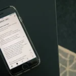 O aplicativo da Bíblia YouVersion e sua família de aplicativos atingiram a marca colossal de 1 bilhão de downloads globalmente. Foto: Representativa/Unsplash.