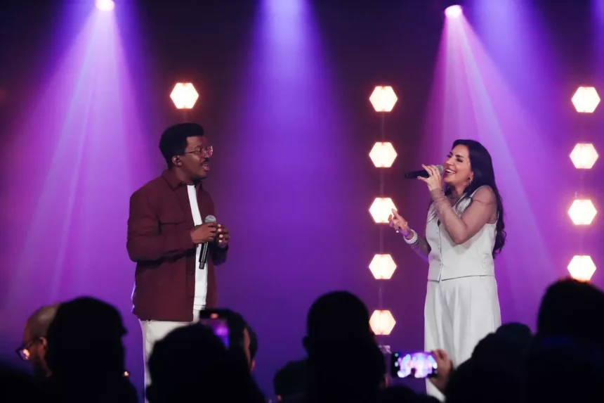 A cantora gospel Eyshila lançou o mashup "Descanse o Seu Coração + Deus é Deus" em parceria com Delino Marçal, recentemente. Foto: Divulgação.