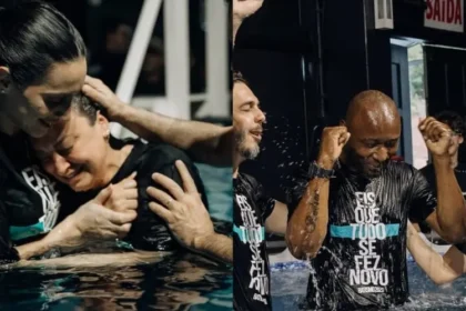 Igreja em SC realizou uma cerimônia de batismo em massa, na qual mais de 480 novos convertidos desceram às águas. Foto: Instagram/Abba Pai Church