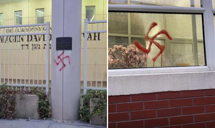 Escola judaica em Nova York é alvo de vandalismo com pichações de suásticas com tinta vermelha horas após eleição. Imagem: Twitter/Kalman Yeger/Deputada Nicole Malliotakis