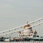 A Justiça da Rússia determinou a proibição das atividades de mais três igrejas batistas ligadas ao Conselho de Igrejas Batistas. Foto: Representativa/Unsplash.