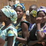Durante aumento da onda de ataques e sequestro, meninas cristãs na Nigéria foram sequestradas em escola por homens armados. Foto: Portas Abertas