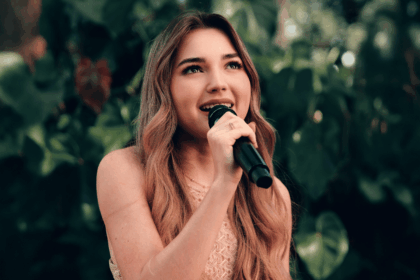 Esther Durán, promessa do gospel nacional, lança "Grande Dia", seu 5º single em parceria com a Musile Records. Foto: Divulgação.