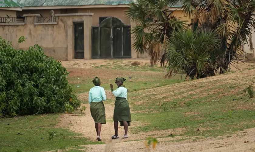 Autoridades libertam 100 crianças de sequestro na Nigéria