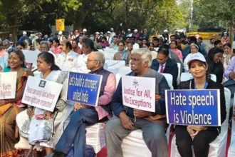 2.000 cristãos na Índia realizaram um protesto para pedir justiça e reivindicar direitos em meio ao aumento da perseguição. Foto: CSW