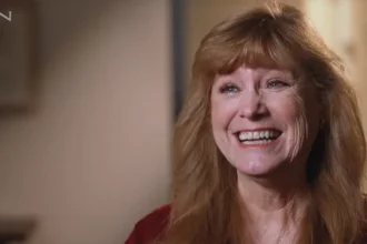 Após ter ouvido oração de programa, enfermeira é curada de arritmia cardíaca: ''Eu recebo agora, em nome de Jesus''. Foto: Reprodução/CBN News