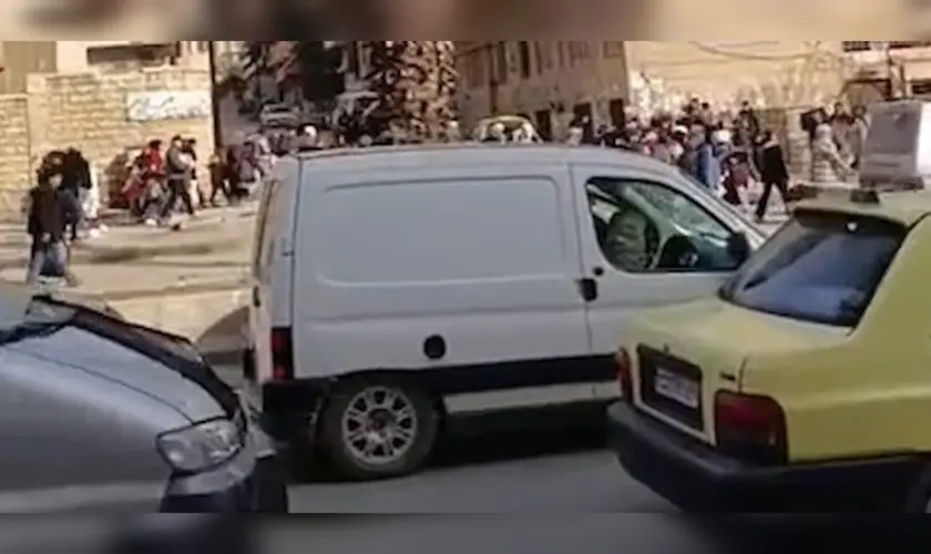 Conflitos e crise humanitária em Alepo forçam fuga em massa e levam cristãos na Síria a buscarem refúgio em igrejas. Foto: Portas Abertas Brasil
