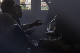 Cresce a perseguição no Iêmen: mais de 90 cristãos foram presos ou sequestrados por rebeldes em janeiro de 2026. Foto: Representativa/ Portas Abertas.