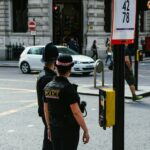 A polícia de Londres proibiu a 'Marcha por Jesus' em bairro muçulmano, alegando riscos de segurança e desordem pública. Foto: Representativa/Unsplash.