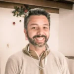 Jovem é evangelizado por treinador de boxe e, hoje, é missionário na Colômbia pela HeartCry Missionary Society. Foto: HeartCry Missionary Society