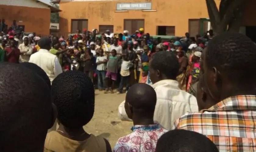 Autoridades detalham que operação na Nigéria resgatou 11 reféns após 92 dias de cativeiro, porém 166 cristãos permanecem desaparecidos. Foto: Representativa/Portas Abertas.