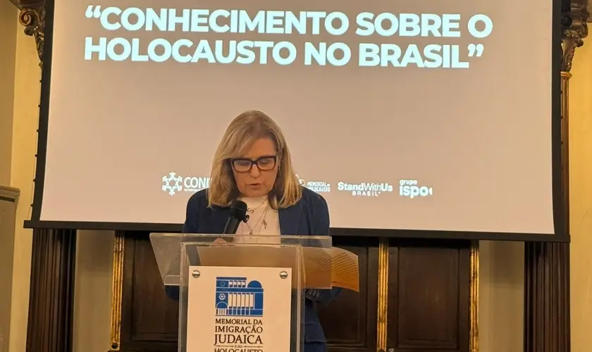 Silas Anastácio visita o Memorial do Holocausto em SP e alerta sobre o avanço do antissemitismo e o desconhecimento histórico no Brasil. Fotos: Silas Anastácio / Liane Zaidler