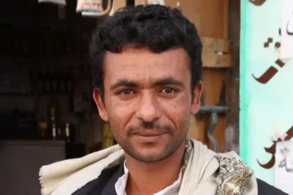 Perseguição no Iêmen obriga cristãos a decorar a bíblia: ''Quero que, para onde quer que eu seja levado, eu possa compartilhar sobre Jesus''. Foto: Representativa/Portas Abertas.