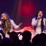 A dupla capixaba Gislaine & Mylena acaba de lançar “O Noivo Vem”, a quarta faixa do seu aguardado projeto gravado ao vivo. Foto: Divulgação.