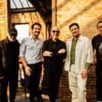 A banda Novo Som se une com a dupla André e Felipe para o lançamento de "Em Silêncio", pelo selo Labidad Gospel. Foto: Divulgação.