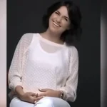 Ex-muçulmana conta como sua busca pela verdade a levou a um encontro pessoal com Jesus após investigar a Bíblia. Foto: Captura de tela/Instagram/towardsjesusofficial