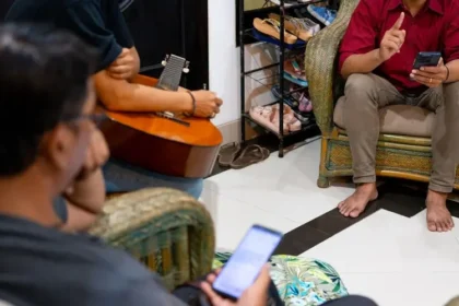 Missionários investem em evangelismo digital durante o Ramadã e alcançam muçulmanos com mensagens sobre fé e salvação nas redes sociais. Foto: Reprodução/IMB