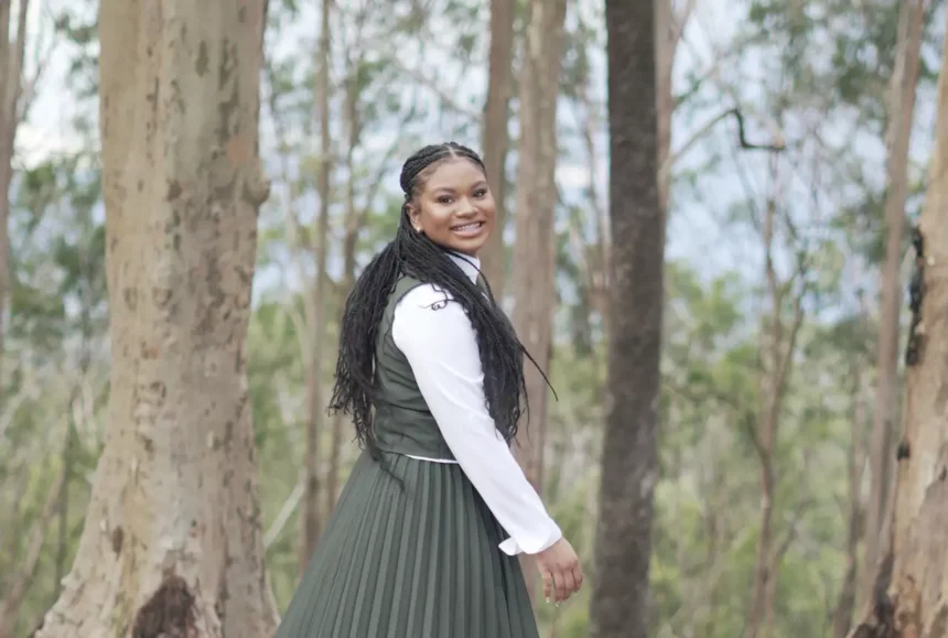 A cantora Thalita Roberta lançou, recentemente, o single “Continue a Crer”, trazendo uma mensagem de fé, esperança e renovação espiritual. Foto: Divulgação.