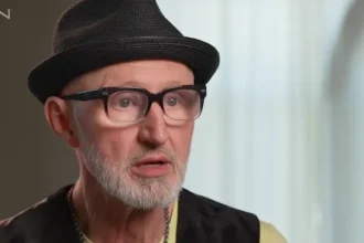 Um homem nos Estados Unidos afirmou ter recebido cura de doença crônica grave após mais de cinco décadas convivendo com a condição. Foto: Reprodução/CBN News