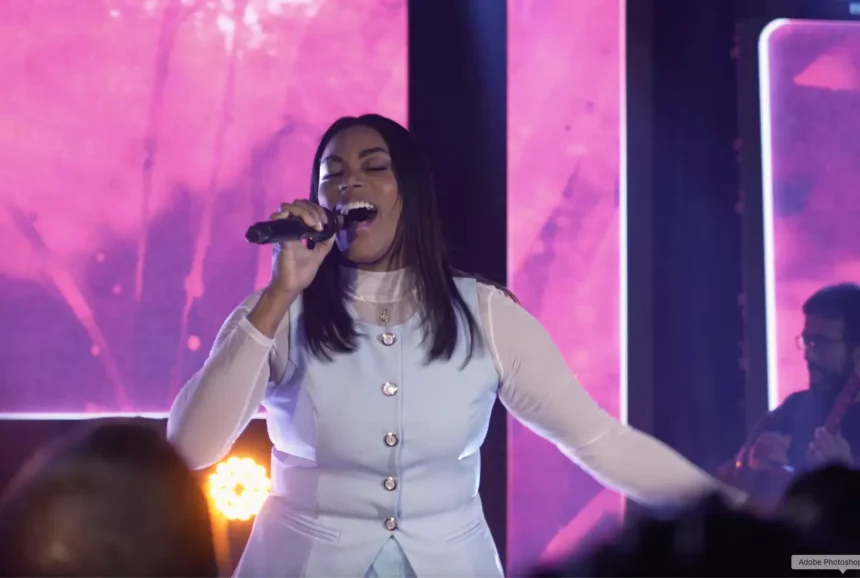 A cantora Elaine Martins apresentou, recentemente, o single “Nunca Mais”, terceira faixa do EP visual Essência. Foto: Divulgação.