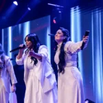 A dupla Gislaine e Mylena lançou o single “Ele Tem o Controle”, quinta faixa de seu novo projeto ao vivo, com Gisele Nascimento. Foto: Divulgação.