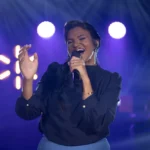 A cantora Fabiana Sinfrônio lançou recentemente o EP completo “Permissão de Deus”, disponibilizado nas plataformas digitais. Foto: Divulgação.