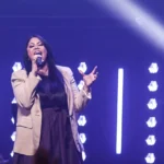 A cantora Gisele Nascimento iniciou uma nova fase com o single “Testemunho de Pedro”, que abre seu mais recente projeto gravado ao vivo. Foto: Divulgação.