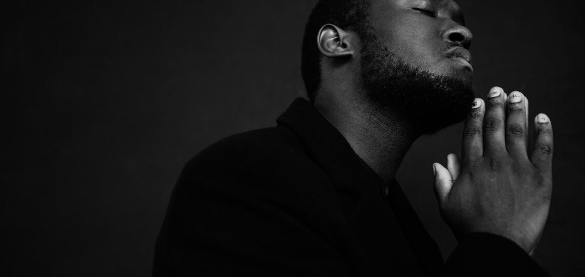 O amor ao dinheiro e a confiança em Deus