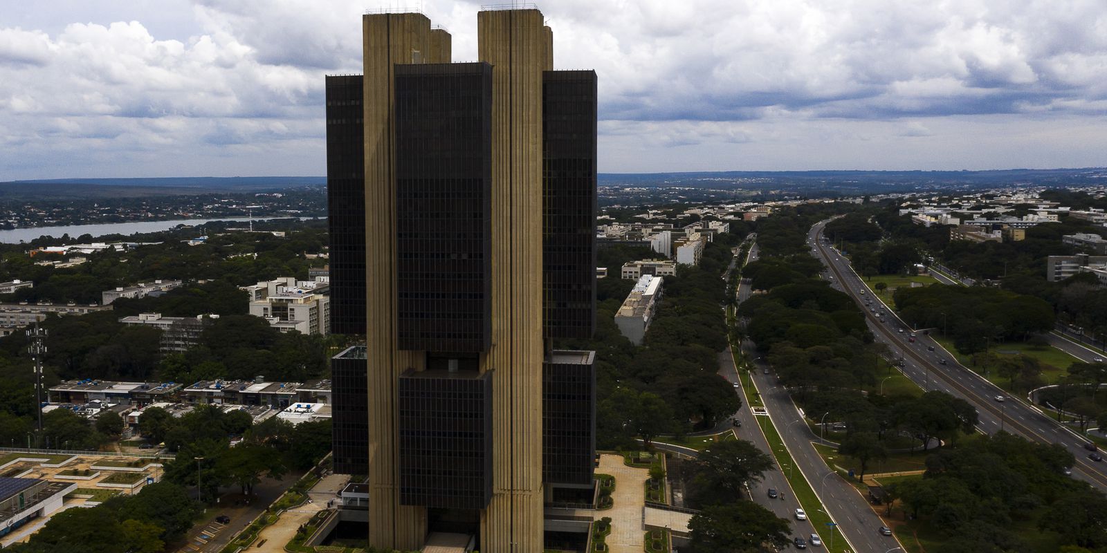 Banco Central estima que o crédito irá expandir 7,7% em 2022