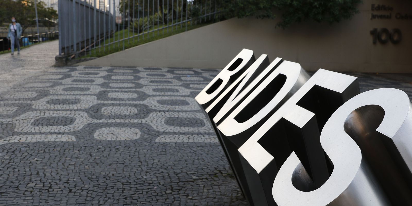 BNDES Garagem escolhe 45 startups para acelerar seu desenvolvimento
