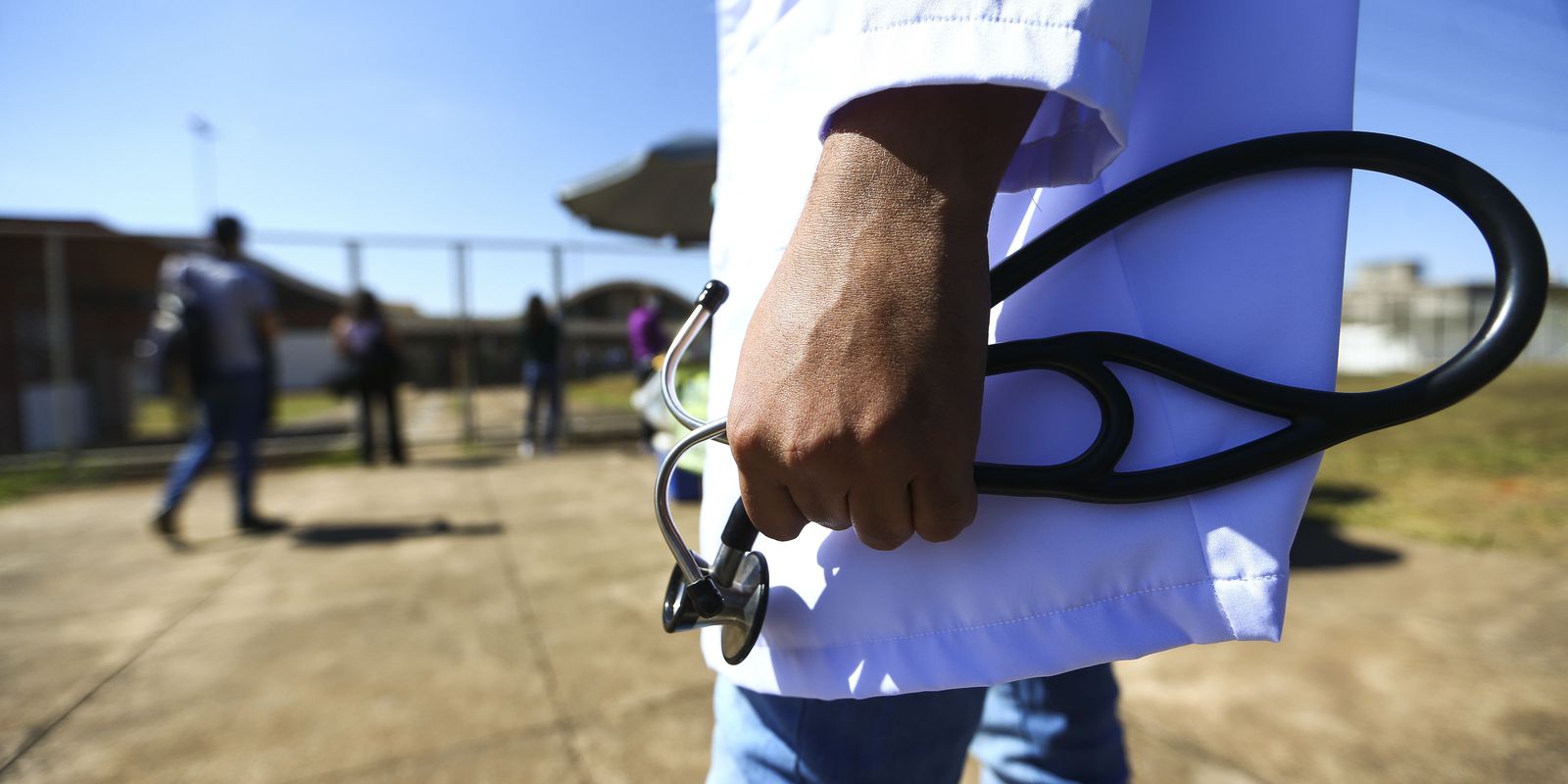 Médico é agredido a cada três dias no estado do Rio de Janeiro, alerta o Cremerj