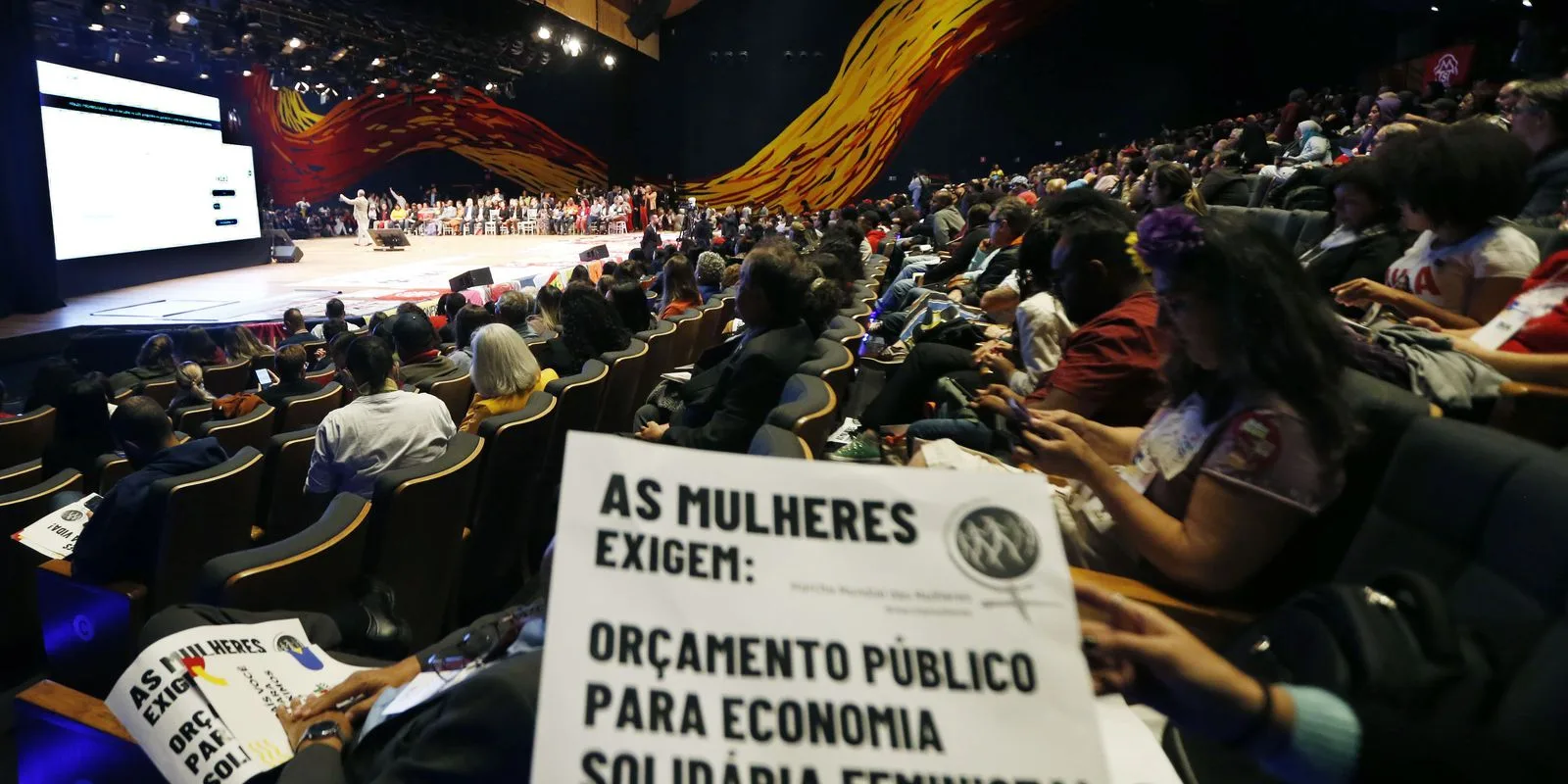 Novo Plano Plurianual destina R$ 13,3 trilhões para implementação de políticas públicas em um período de quatro anos.
